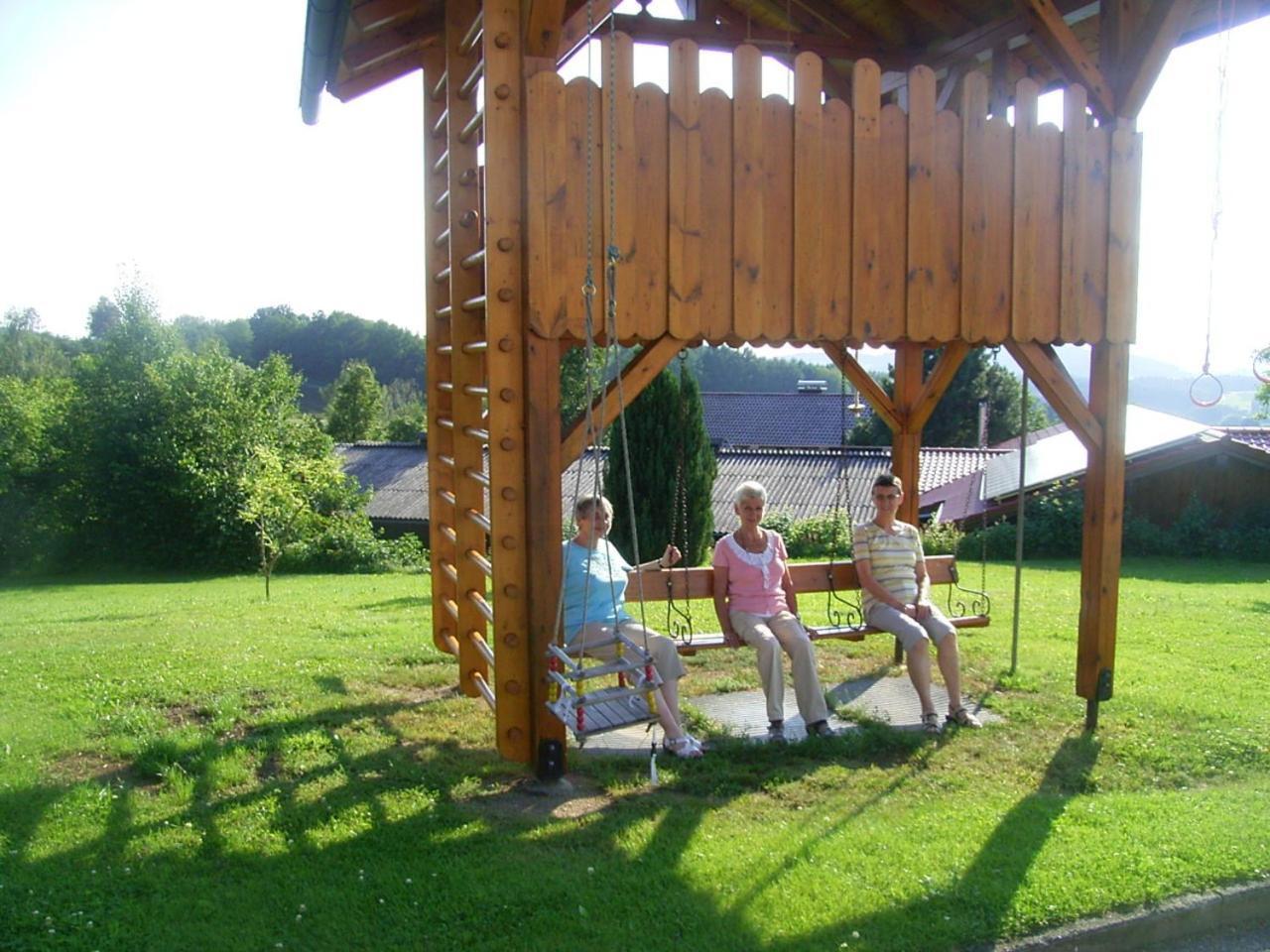 Landhotel Weingarten Haibach  Bagian luar foto